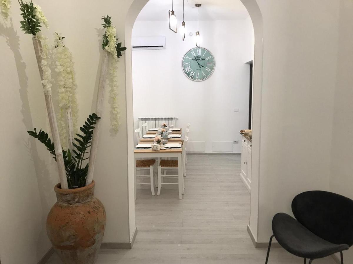 B&B Le Stanze Al Centro อากริเจนโต ภายนอก รูปภาพ