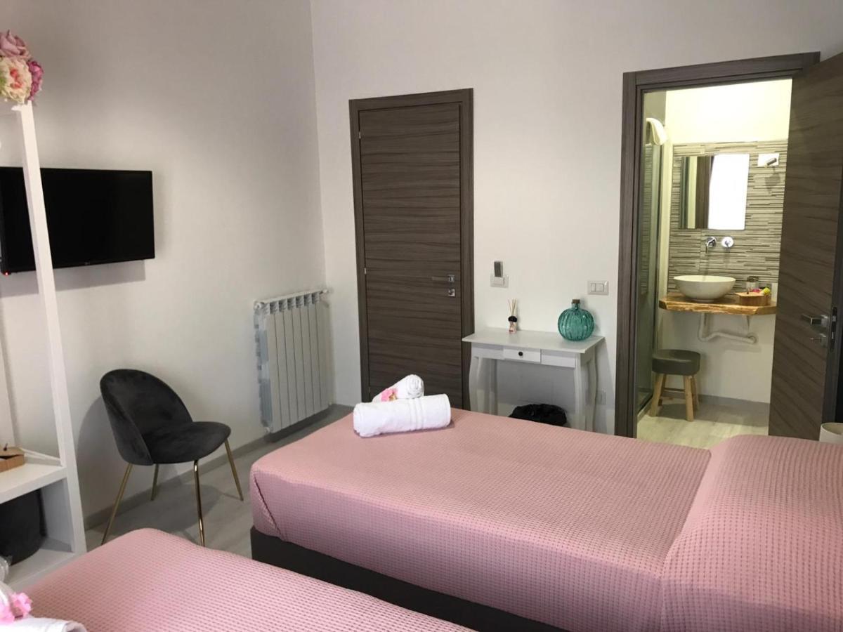 B&B Le Stanze Al Centro อากริเจนโต ภายนอก รูปภาพ